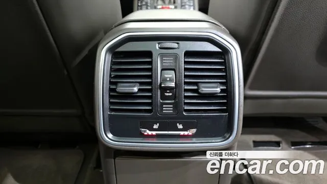 Porsche Macan 2015 — фото 19
