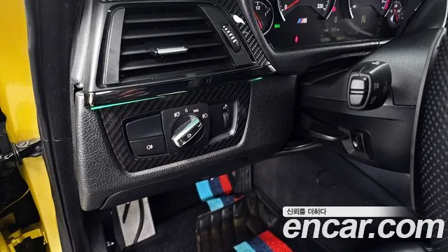 BMW M4 2015 — фото 16