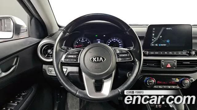 Kia K3 2020 — фото 13