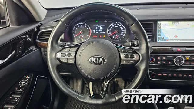 Kia K7 2018 — фото 13