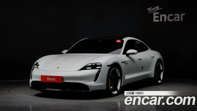 Porsche Taycan 2021 — фото 1