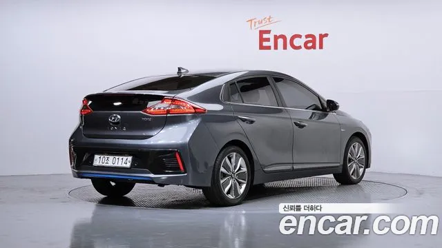 Hyundai Ioniq 2016 — фото 2