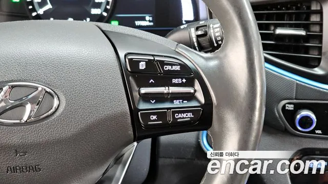 Hyundai Ioniq 2016 — фото 19