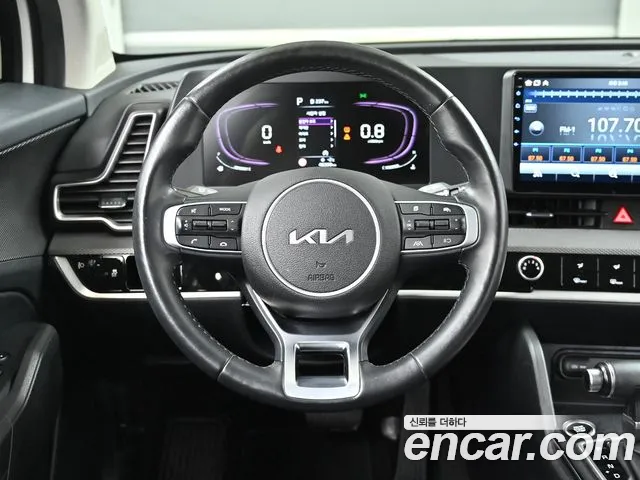 Kia Sportage 2023 — фото 13