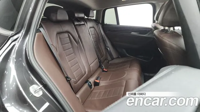 BMW X4 2022 — фото 12