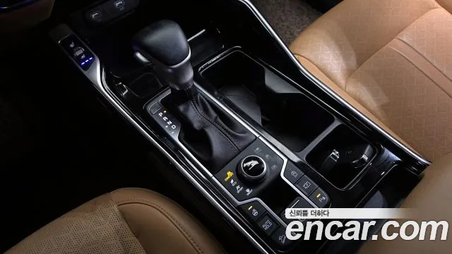 Kia Sorento 2022 — фото 9