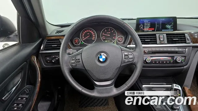 BMW 3-Series 2015 — фото 13