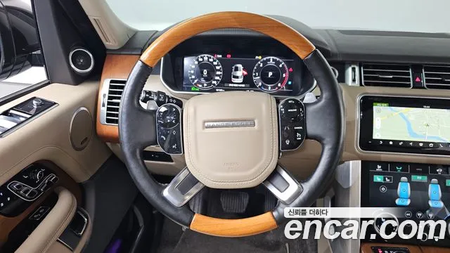 Land Rover Range Rover 2018 — фото 13
