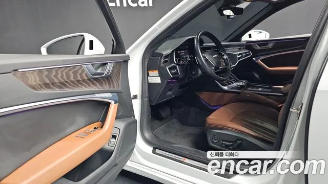 Audi A6 2021 — фото 10