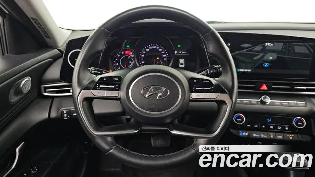 Hyundai AVANTE 2021 — фото 14