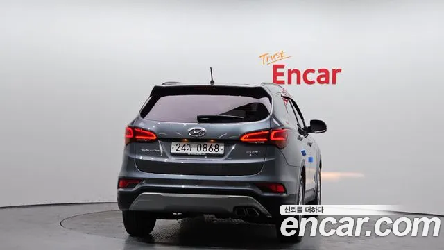 Hyundai Santafe 2016 — фото 4