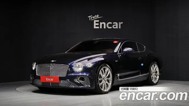 Bentley Continental 2023 — фото 1