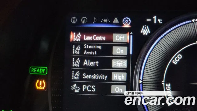 Lexus ES 2020 — фото 16