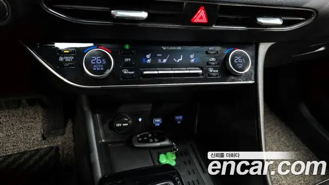Hyundai Sonata 2022 — фото 18
