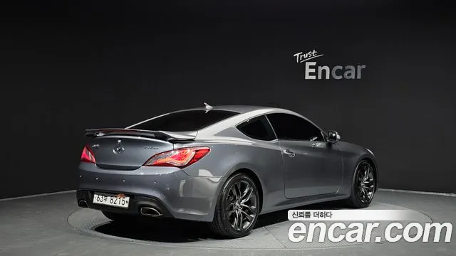 Hyundai Genesis 2015 — фото 2