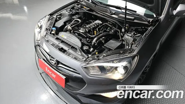 Hyundai Genesis 2015 — фото 6