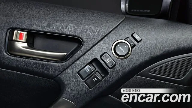 Hyundai Genesis 2015 — фото 13