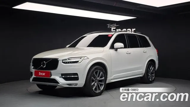 Volvo XC90 2017 — фото 1