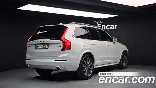 Volvo XC90 2017 — фото 2