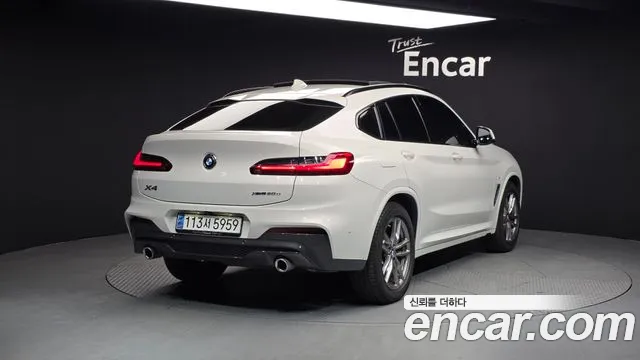 BMW X4 2020 — фото 2