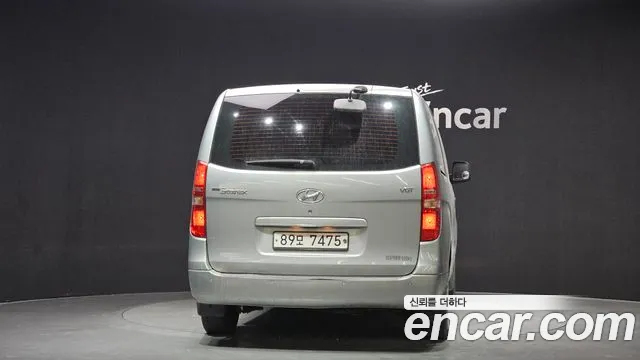 Hyundai Starex 2016 — фото 4