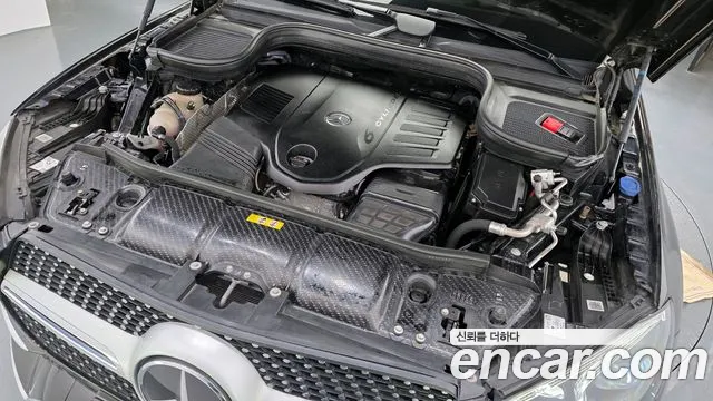 Mercedes-Benz GLE-Class 2023 — фото 6