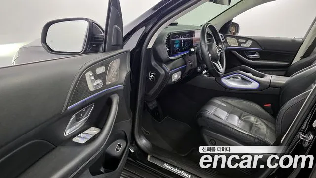 Mercedes-Benz GLE-Class 2023 — фото 11