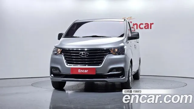 Hyundai Starex 2018 — фото 3