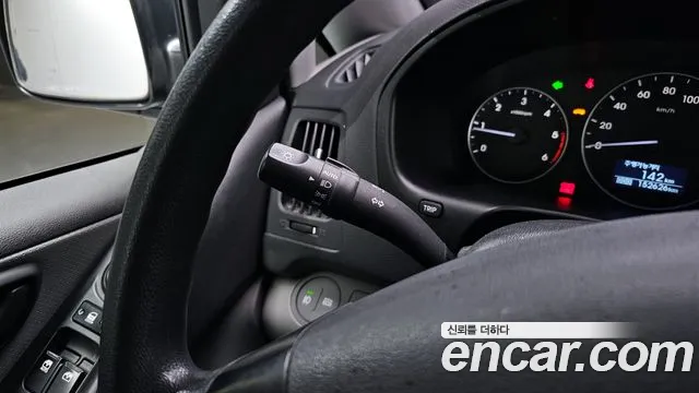 Hyundai Starex 2018 — фото 18