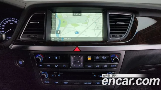Hyundai Genesis 2016 — фото 15