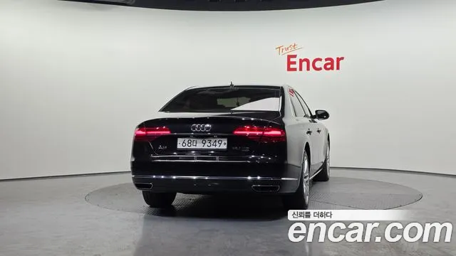 Audi A8 2015 — фото 4