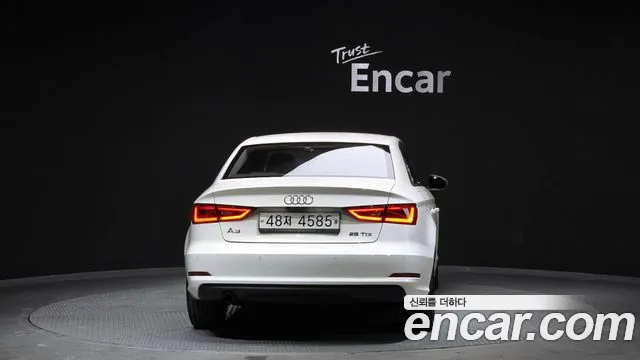 Audi A3 2015 — фото 4