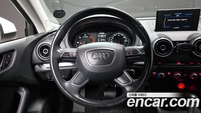 Audi A3 2015 — фото 13