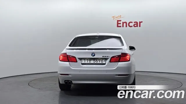 BMW 5-Series 2015 — фото 4