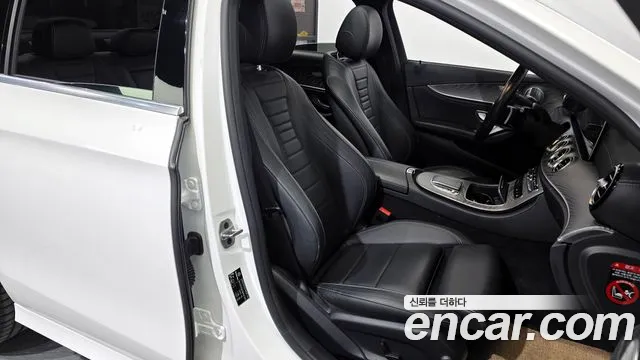 Mercedes-Benz E-Class 2021 — фото 12