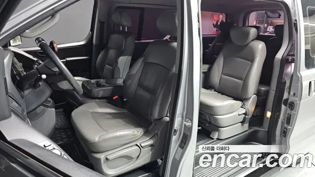 Hyundai Starex 2014 — фото 12