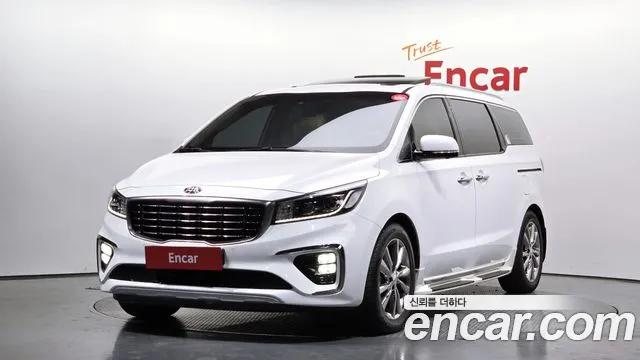 Kia Canival 2019 — фото 1
