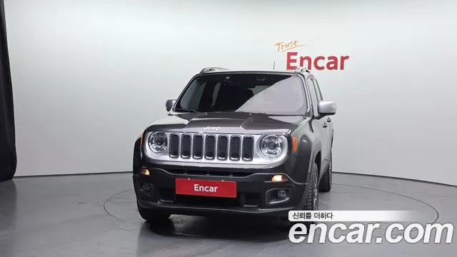 Jeep Renegade 2017 — фото 3