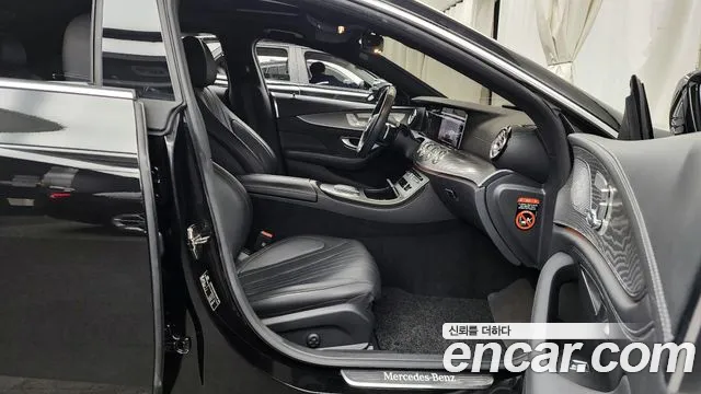Mercedes-Benz CLS-Class 2023 — фото 11
