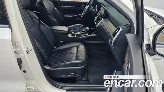 Kia Sorento 2021 — фото 10