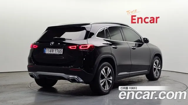 Mercedes-Benz GLA-Class 2021 — фото 2