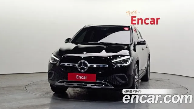 Mercedes-Benz GLA-Class 2021 — фото 3