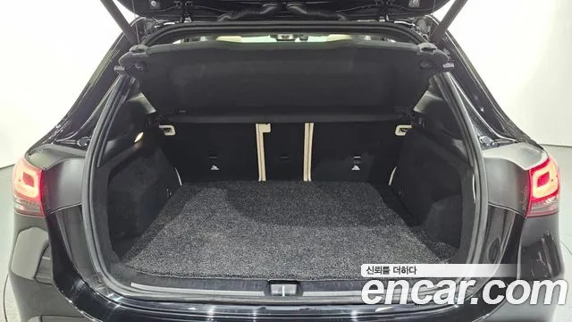 Mercedes-Benz GLA-Class 2021 — фото 20
