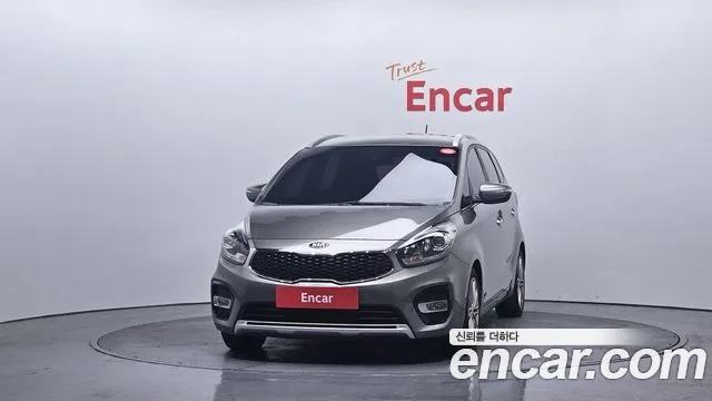 Kia Carens 2018 — фото 3