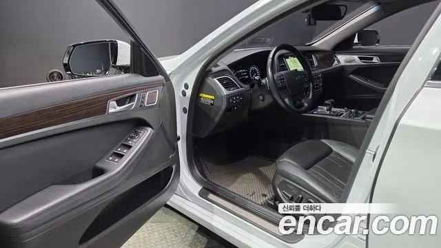 Genesis G80 2018 — фото 10