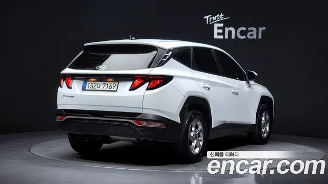 Hyundai Tucson 2023 — фото 2