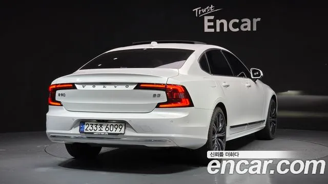 Volvo S90 2024 — фото 2