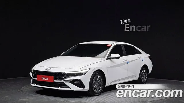 Hyundai AVANTE 2024 — фото 1