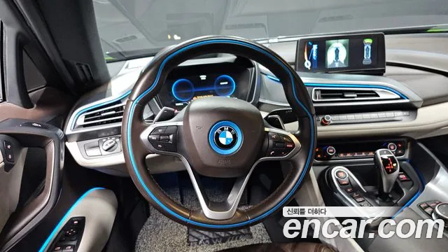BMW i8 2015 — фото 13