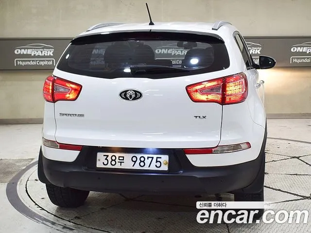 Kia Sportage 2011 — фото 2
